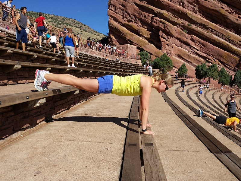 From Red Rocks to Reps: How Outdoor Fitness in Denver Inspires Your Indoor Gym Routine