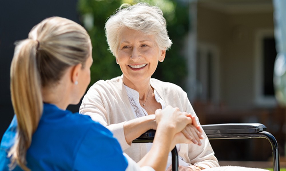 6 Reasons Families of Parkinson’s Patients Choose Flexible Hourly Care